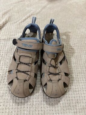 Teva Beige&Light Blue Outdoor Deacon Sport Sandals Size 11 - hiking, waterproof